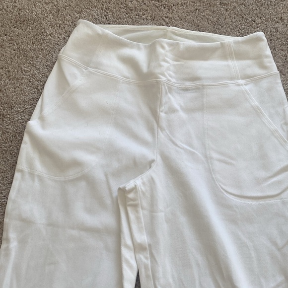 Women with Control White Pants - Picture 2 of 4